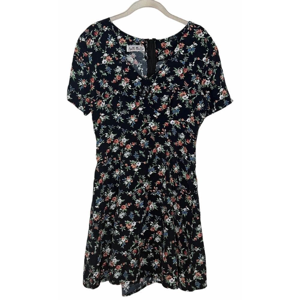 Vintage Floral Anna USA 80/90’s Cap Sleeve Mini Dress Size Med Whimsigoth